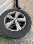 VW transport fälgar med sommardäck