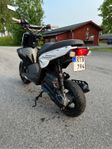 Yamaha slider