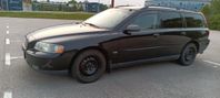 Volvo V70 2.5T Skattad och Besiktigad