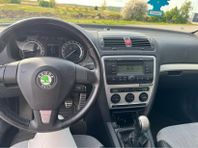 Skoda Octavia Combi RS 2.0 Taklucka