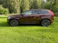 22" 10-Open Spoke Black Diamond Cut Volvo 