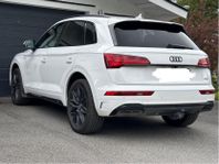 Audi Q5 55 TFSI e quattro S Tronic Comfort, 367 hk, S Line E