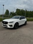 Volvo XC60 B5 R-Design, B&W