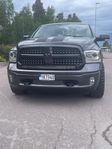 Dodge RAM 1500 5.7L 4x4 Rambox 4850mil Luftfj. Ren Carfax