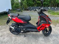 Aprillia SR50 