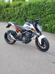 KTM Duke 125