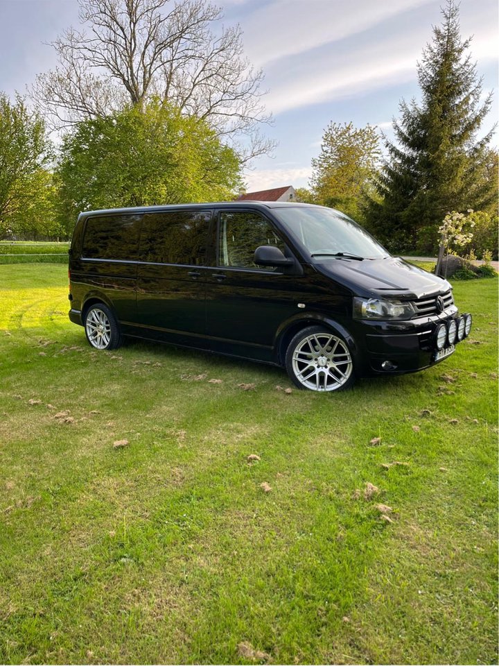 Volkswagen Transporter Kombi ...