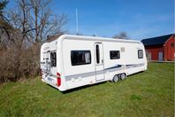 Hobby 650 KMFe Prestige med AC + Mover