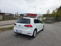 Volkswagen Golf 5-dörrar 1.0 TSI OPF Base Euro 6 Automat