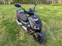 Peugeot Speedfight 4 Total