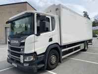 Scania P220 Skåpbil 18 pall