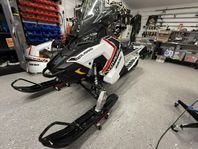 Polaris Voyager 600 144, 2021 säljes alt bytes
