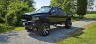 Dodge RAM 2500 Quad Cab 5.9 Cummins 4x4
