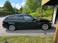 BMW 320d -07 A-traktor