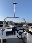 Sandström 565 classic med Mercury 60 och bromsat Tiki-släp