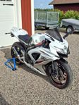 Suzuki GSXR 750 K8