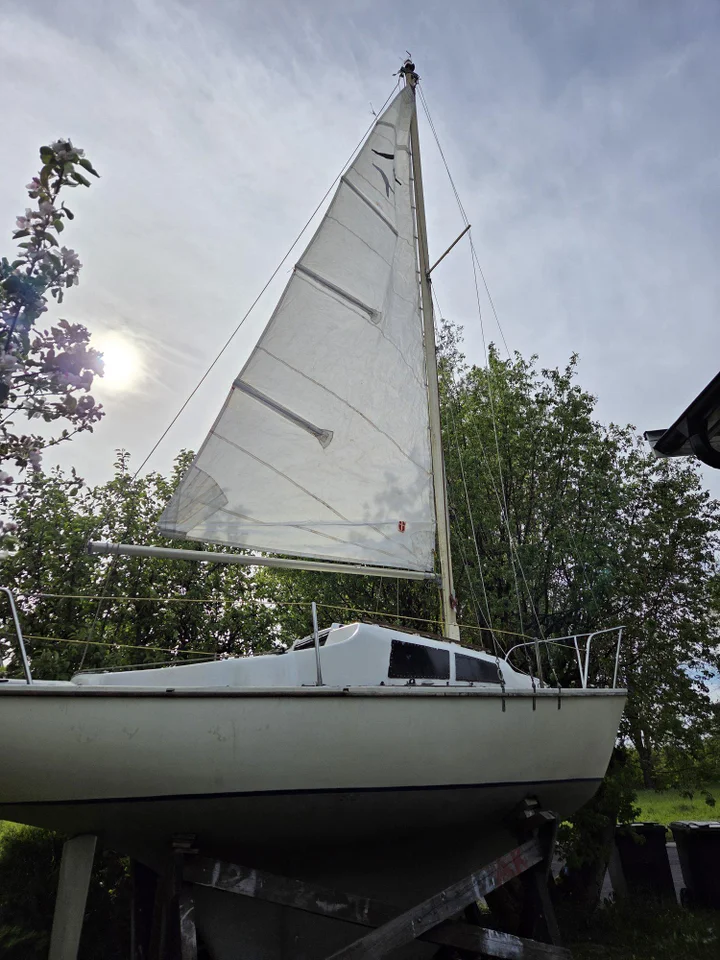 Segelbåt Hurley 20 image