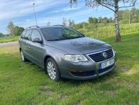 Volkswagen Passat Variant 2.0 FSI Trendline Euro 4