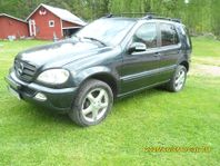 Mercedes-Benz ML 320