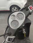 PIAGGIO CARNABY 200 CC - 800 MIL 1 ÄGARE