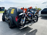 Navara | 4x4 | Snorkel | Vinsch | Solceller | Raptorlack