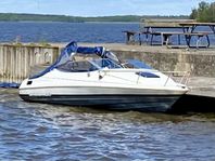 Bayliner 2052 Capri Cuddy 1990 – välskött båt med trailer