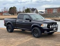 Dodge Ram (Höjd 3” & 24” fälgar) 