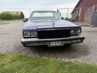 Buick regal 84 (a-traktor) 
