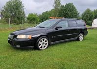 Volvo V70 2.5T Kinetic Nyabesiktad,Dragkrok.