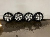 Nya sommardäck på fälg 205/60R16