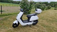 Elmoped NQI Sport - som ny