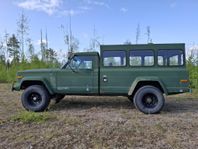 Jeep J20