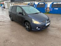 Mitsubishi Grandis 2.4 MIVEC 