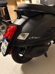 Piaggo Vespa GTS 300 HPE Notte