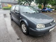 Volkswagen Golf 5-dörrar 1.6 Basis Euro 4 Nybesiktigad