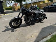 Harley Davison FXDR 114