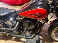 Harley Softail Bobber