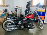 Harley Softail Bobber
