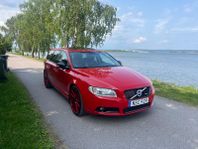 Volvo V70 D5 Momentum, R-Design Euro 5