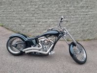 Stilren kraftfull chopper 1640 cc