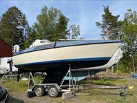 Maxi 68 i bra skick 