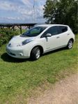 Nissan Leaf 24 kWh ”påkostad elbil”