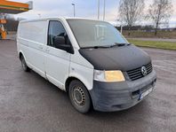 Volkswagen Transporter 2.5 TDI Långt skåp