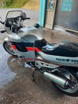 Suzuki gsxf 750