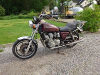 SUZUKI GS750L "Rat Bike"