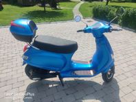Elmoped Eone 72V lågamil 170mil, EU 45/kmh