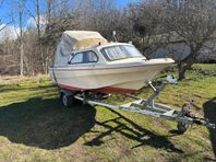 Shetland båt med 75hk Suzuki motor