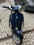Moped vespa 2024