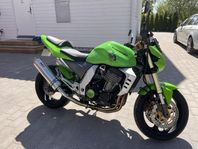 Kawasaki z1000