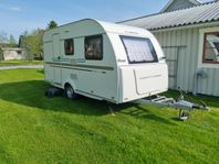 Adria Aviva 400 ps 2019 med förtält
